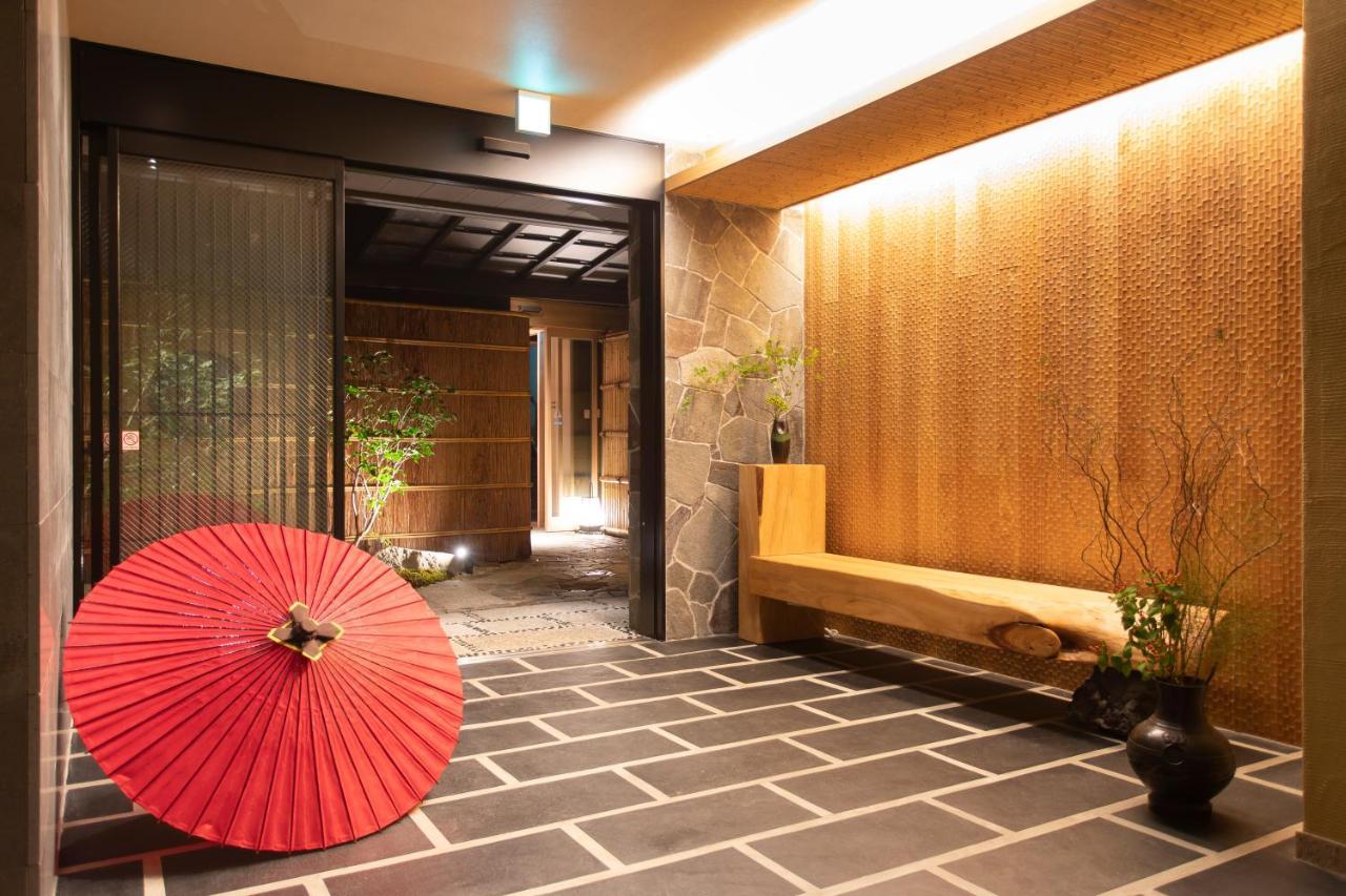 Hotel Kanazawa Zoushi Buitenkant foto