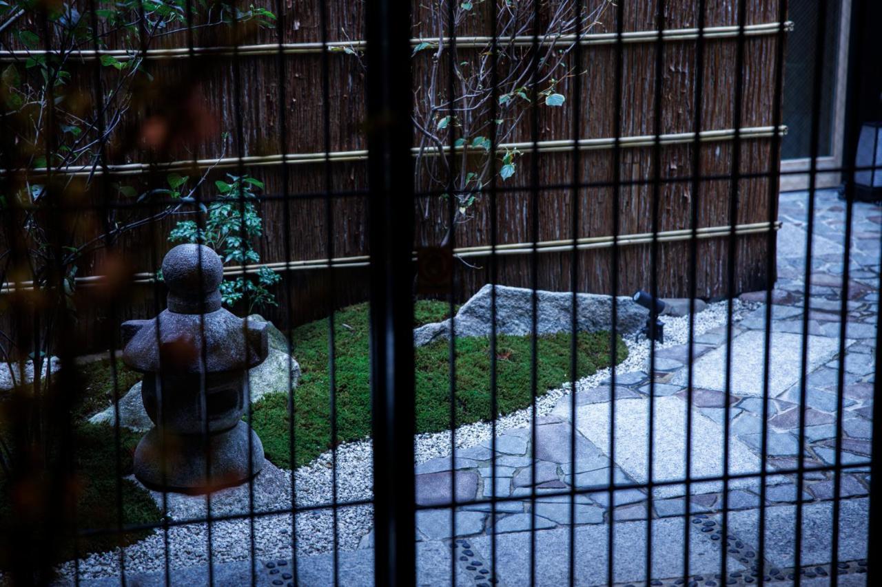 Hotel Kanazawa Zoushi Buitenkant foto