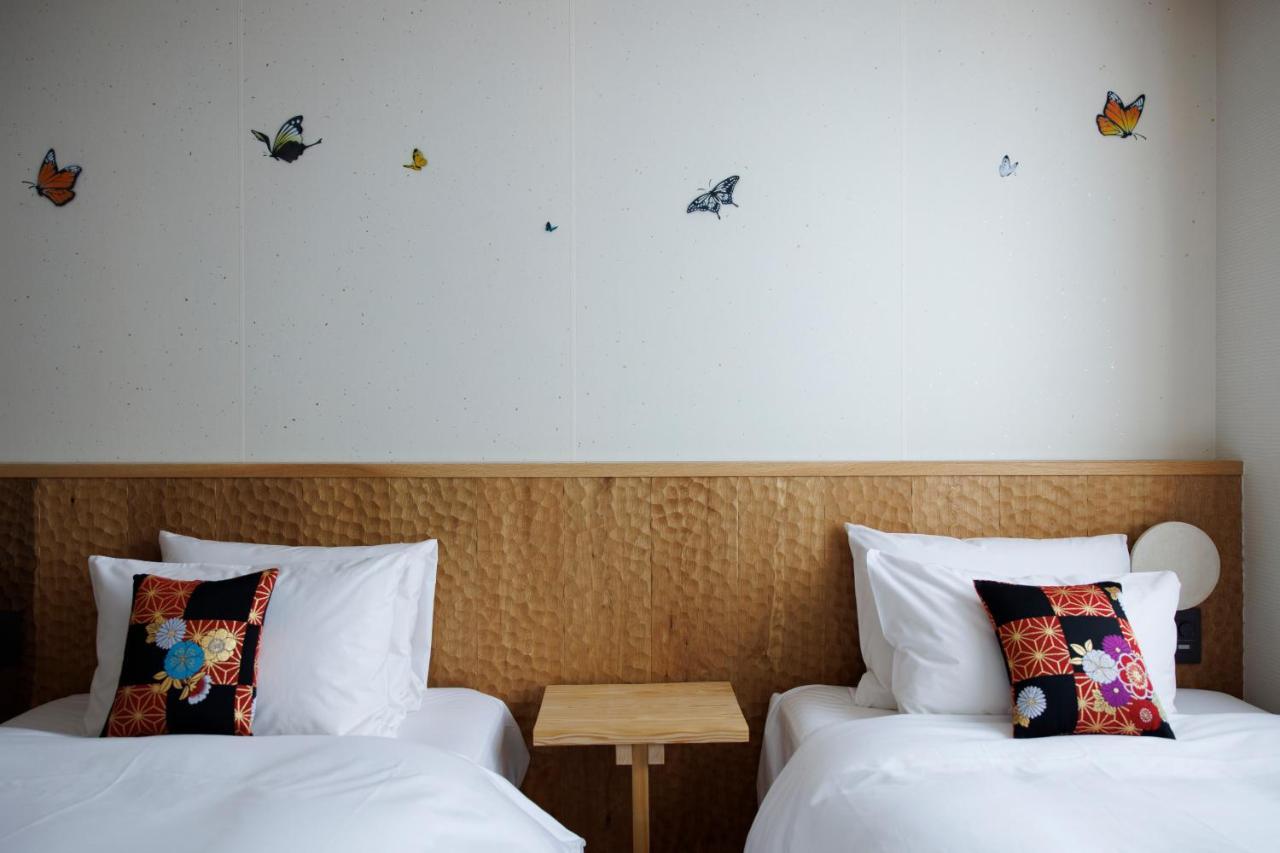 Hotel Kanazawa Zoushi Buitenkant foto